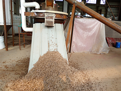 夏季稻殼顆粒機(jī)生產(chǎn)線在加工過(guò)程中需要注意哪些？