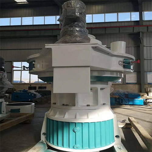 過快投料對玉米秸稈燃料顆粒機(jī)有影響？