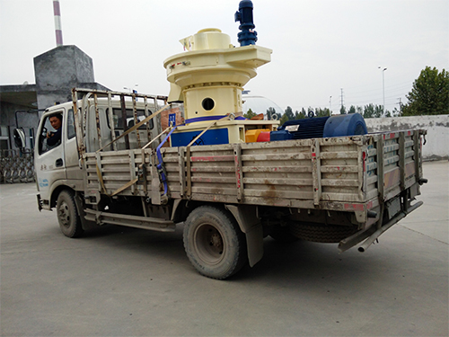 玉米秸稈顆粒機(jī) 玉米秸稈顆粒機(jī)